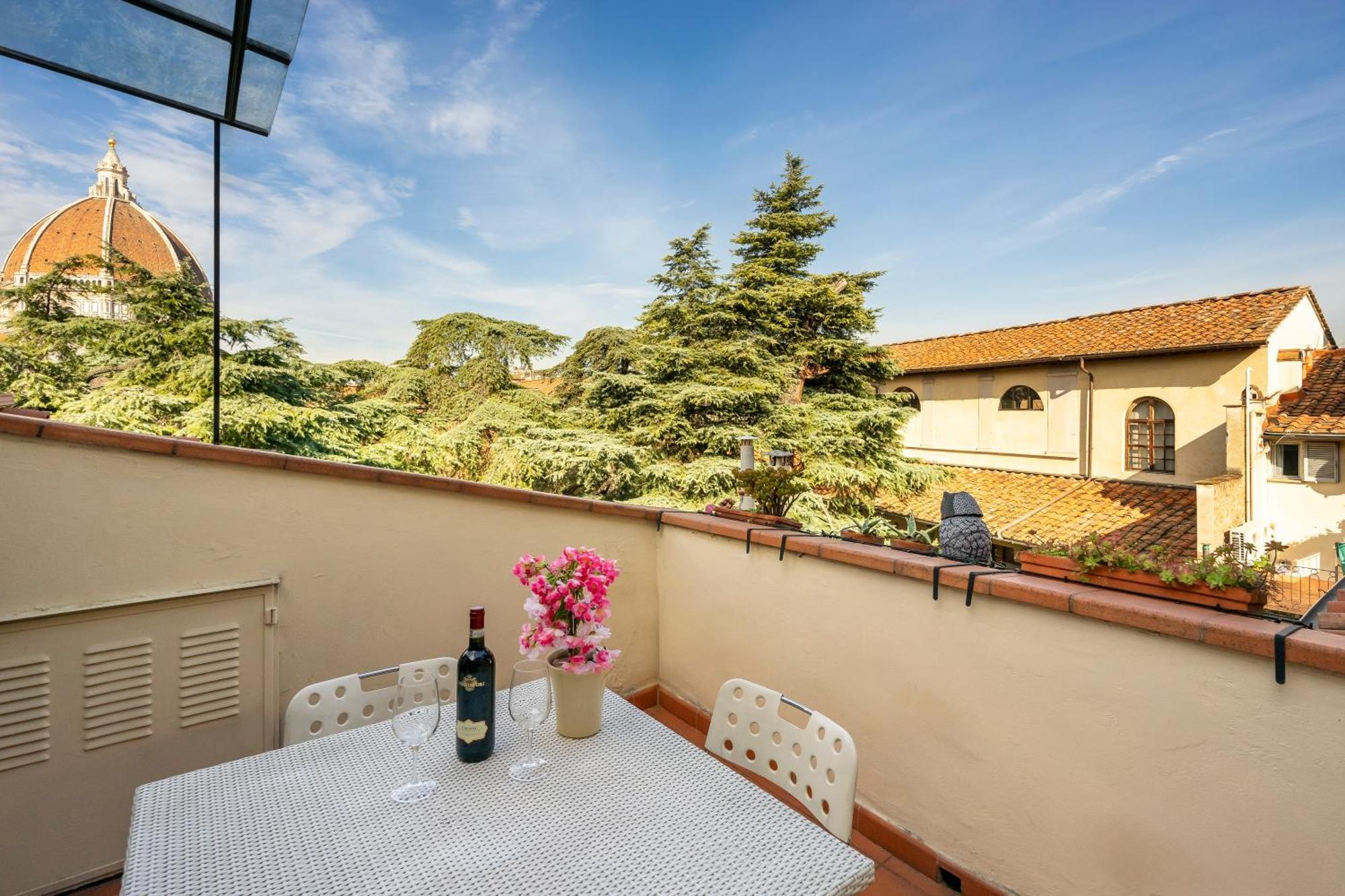 דירות פירנצה Penthouse Le Terrazze Duomo View מראה חיצוני תמונה